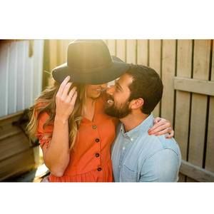 Meet your Posher, Macy